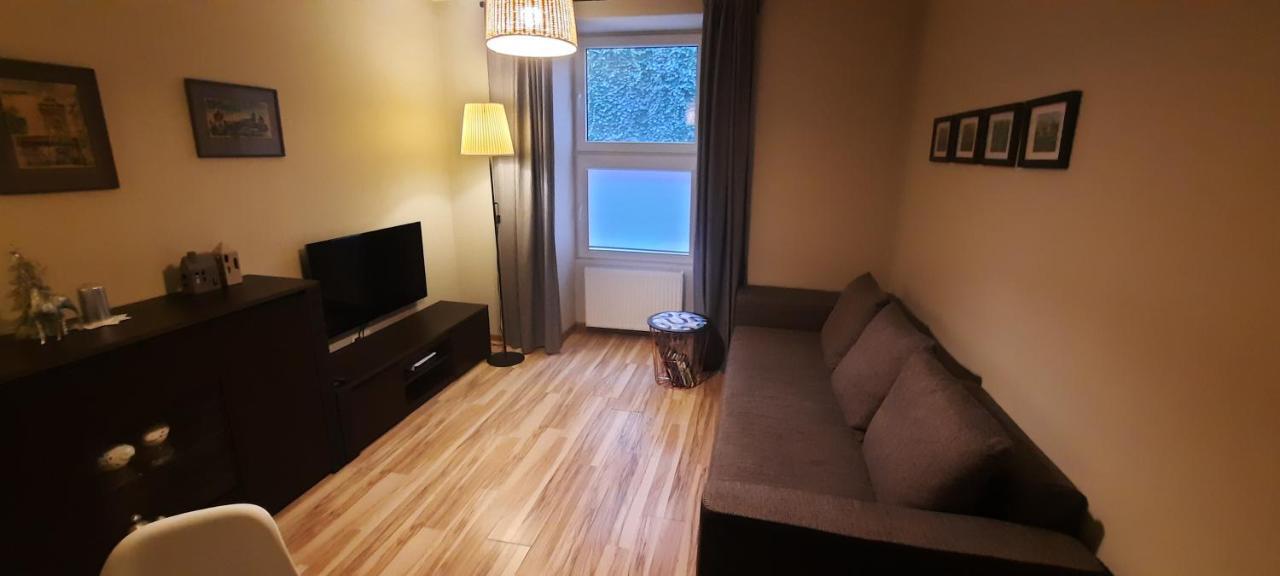 Topola1 Apartment Krakow Bagian luar foto